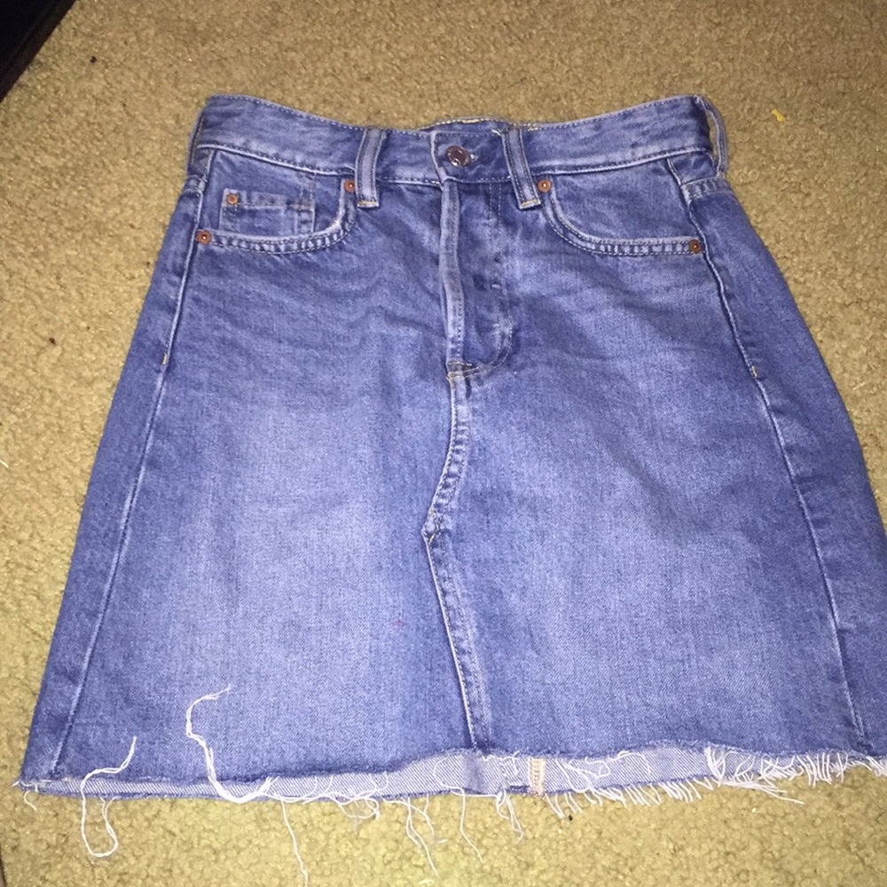 High waisted denim skirt